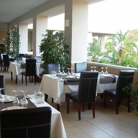 Hotel Montera Plaza Los Barrios Restoran gambar