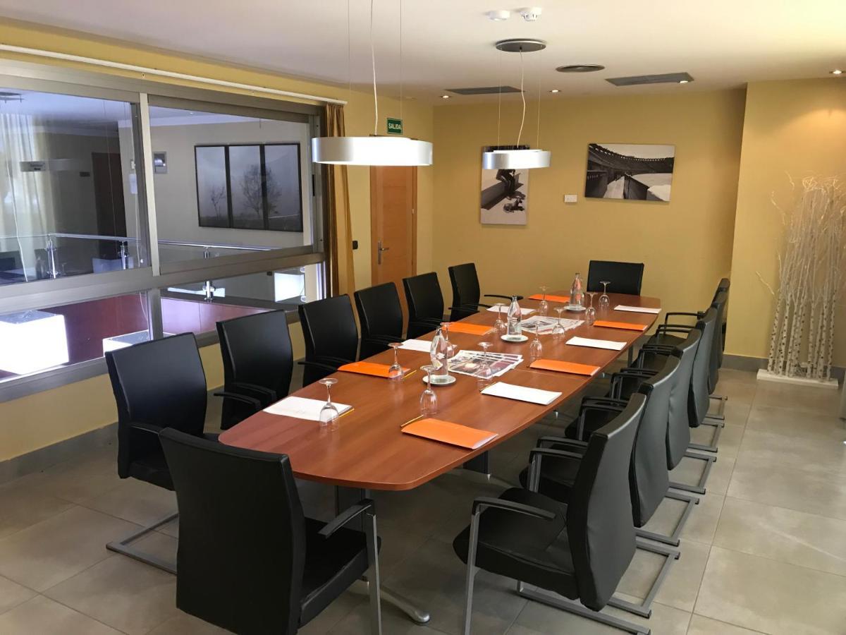 Hotel Montera Plaza Los Barrios Luaran gambar